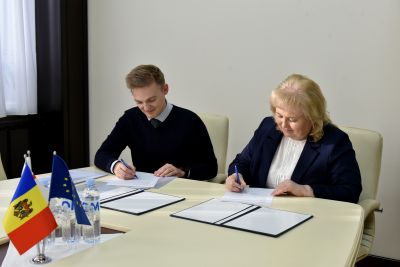 acord de colaborare Guvernul Finlandei
